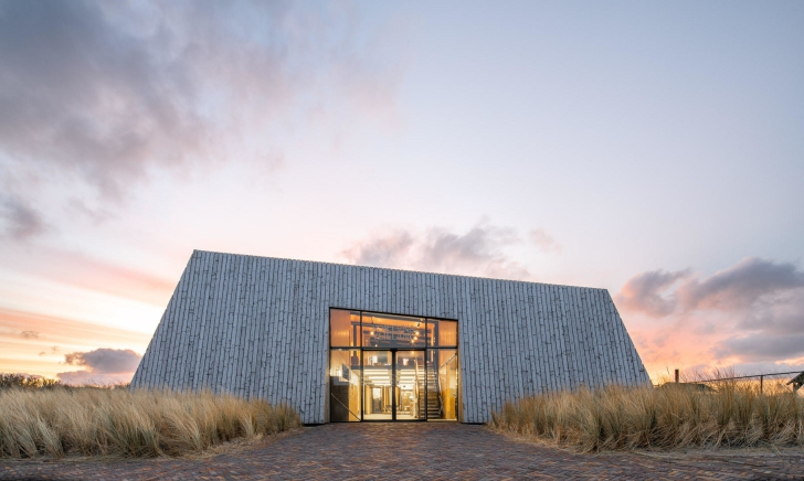 Fortuna Vlieland gebouw